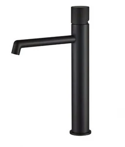 ברז אמבט גבוה MAN שחור מט